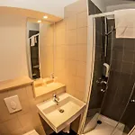 Hotel Premiere Classe 2*