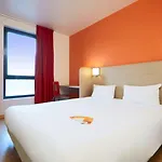 Hotel Premiere Classe 2*