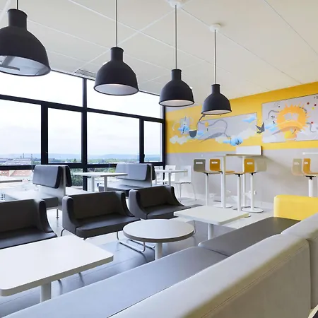 فندق بريمير كلاس ثيونفيل 2*