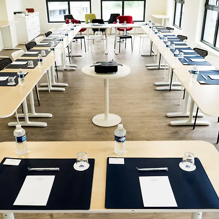 فندق بريمير كلاس ثيونفيل 2*