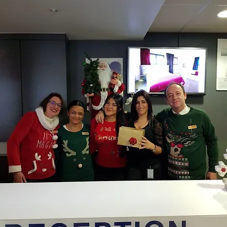 بريمير كلاس ثيونفيل فندق