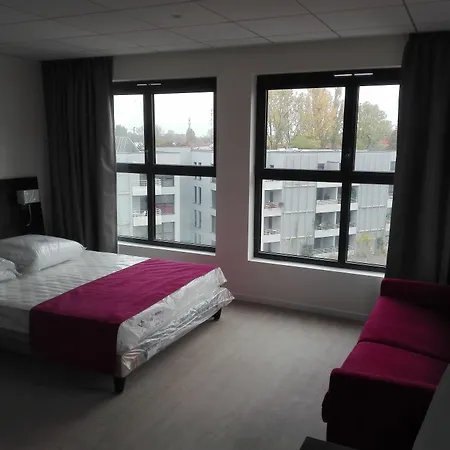 بريمير كلاس ثيونفيل 2*