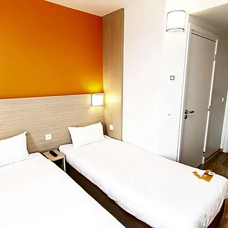 Premiere Classe Hotel