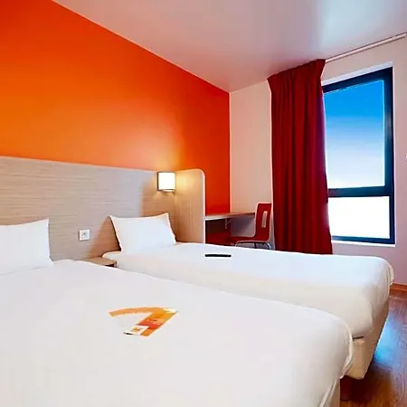 Premiere Classe Hotel 2*