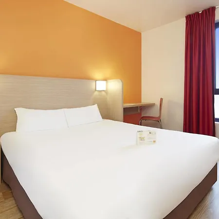 بريمير كلاس ثيونفيل